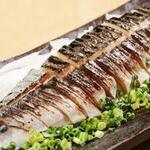 Grilled mackerel with sesame aroma