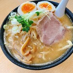 Ebisu - 【味噌ラーメンこってり】¥800