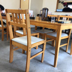 麺や壽光 - テーブル席