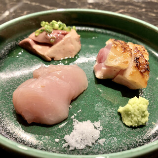 デートにぴったり 天神でおすすめの焼き鳥をご紹介 食べログ