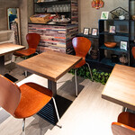 アプサラ レストラン&バー - 地下1F テーブル席