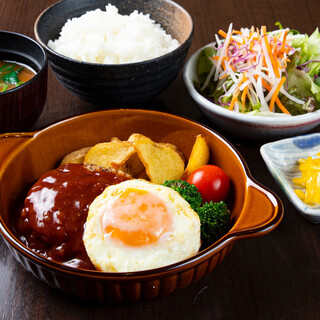 Gotoeat対象 目玉焼きハンバーグ定食 ソフトドリンクセット 台所はせがわ 栄 名古屋 定食 食堂 食べログ Gotoeat対象 目玉焼きハンバーグ定食 ソフトドリンクセット 台所はせがわ 栄 名古屋 定食 食堂 食べログ