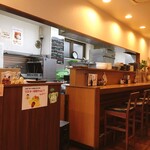 Tonkatsu Nijou - 席から見た厨房方向