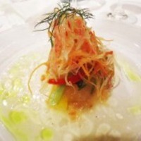 ラ・ロシェル 福岡 - 前菜は真鯛のマリネ