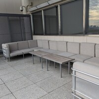 R restaurant & bar - 