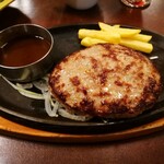 ヴィクトリアステーション - 手ごねハンバーグ