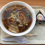 Himawari - 野菜ラーメンと鮭おにぎり