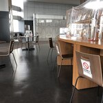 TOWNGATE CORE TOKYO 都 SEEN - 飲食スペース少なめ