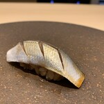 Sushi Ugatsu - 小鰭