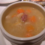ローブリュー - 生ハムと野菜のスープ　1050円