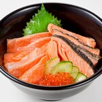 鮨処 つきじや - サーモン親子丼