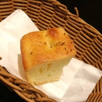 タンタ ローバ - フォカッチャ