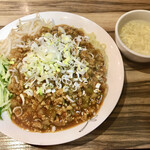 鴻運楼 - ジャージャー麺