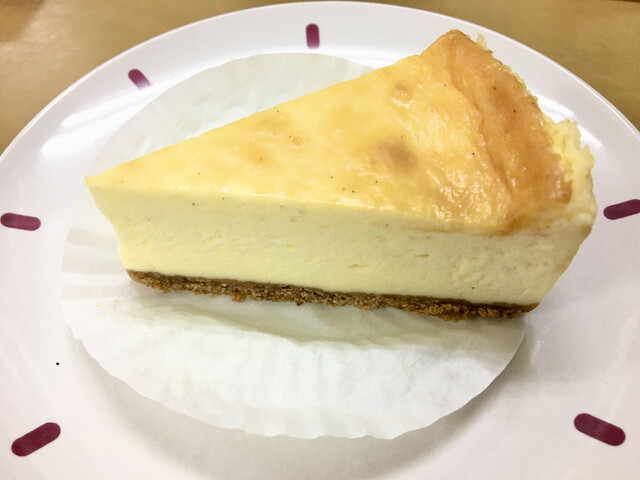 ミモザ チーズケーキ（MIMOSA CHEESECAKE） - 南仙台（ケーキ）の写真