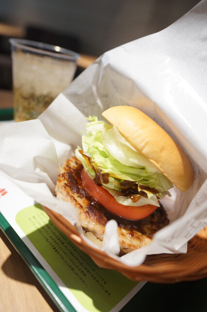 モスバーガー 新千歳空港店 Mos Burger 新千歳空港 ハンバーガー 食べログ