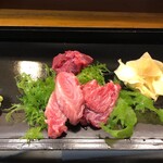 伊勢屋 - 本マグロ脳天、ほほ肉、あと何だっけ？