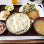 ゆたか食堂 - ぶり照り焼き定食800円