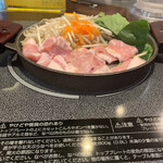 肉屋の正直な食堂 - 