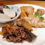 手打ちそば やっ古 - 前菜もりあわせ