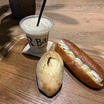 R Ｂaker - 