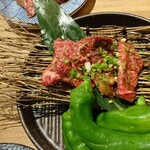 近江焼肉ホルモン すだく - 近江牛カルビ 690円