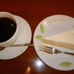 CRESSON - コーヒーとレアチーズケーキ