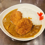 雅牛すじカレー - なかなかのボリューム、トンカツより好きかも。次は唐揚げいってみよう。