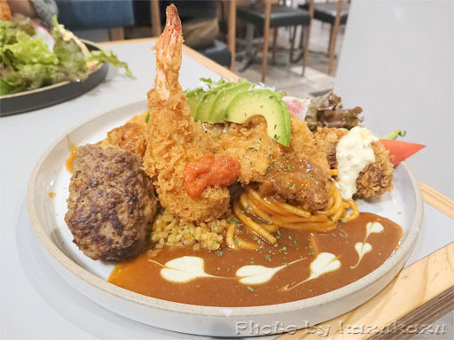 スペシャル長崎トルコライス 長崎トルコライス食堂 日本ミンチ協会ハンバーグ王子の1日1バーグ By Kazukazu 長崎トルコライス食堂 秋葉原 洋食 欧風料理 その他 食べログ