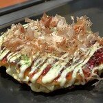 Okonomi Teppan Yaki Kyoubashi Konomu - 豚玉