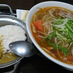 ニャーヴェトナム・フォー麺 - 