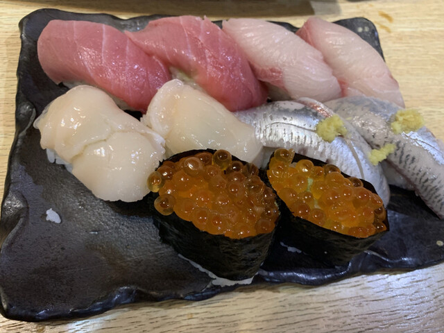 海道 - 置賜（寿司）の写真