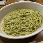 ヤスハラ - バジルソース　大盛