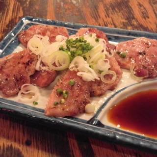 新橋やきとん_1