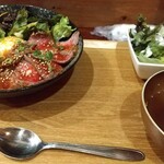 肉バル シズル - 