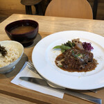 グラフスタジオ - 豚肉の黒ビール煮込みとかなんとか