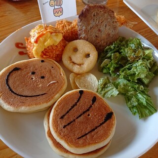 子供可 鈴鹿市でおすすめのカフェをご紹介 食べログ 子供可 鈴鹿市でおすすめのカフェをご紹介 食べログ