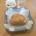 ベーカリーカフェ カケハシ - 料理写真:カレードーナツ