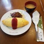 キッチン パンチ - オムライス~ハンバーグのっけ　1,300円