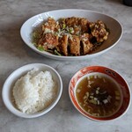 青龍 - 油淋鶏定食（ごはん小） 780円