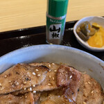 炭火豚丼 豚元 - 