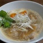 ラーメンスタンド メン ボックス - 魚介とりとん醤油 味玉子