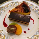 パティスリー・フルール - オペラと、かぼちゃのチーズケーキ