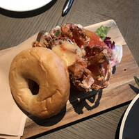 COLONIAL BEACH 横浜ハンマーヘッド - 