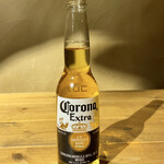 Cat Cafe てまりのおうち - コロナ