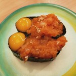 すし江戸 - サーモンユッケ