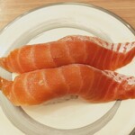 すし江戸 - 生サーモン