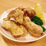 美味千成 - 鶏皮カリカリ揚げ