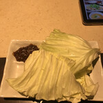 水炊き・焼鳥 とりいちず - キャベツ