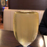 Ousama No Shokutaku - つるつる白ワイン
