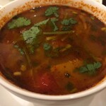 タイ屋台 チャオ チェンマイ - トムヤンクン